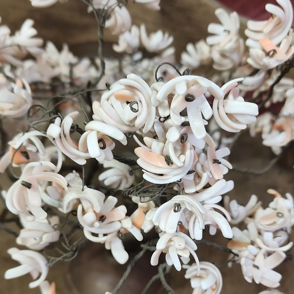 MCM Charming Cream Shell Floral Wire Arrangement